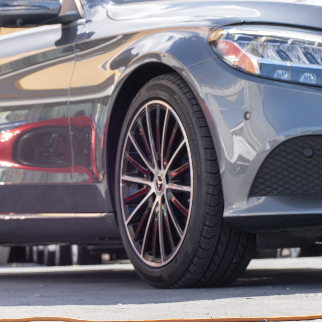 Mercedes Benz 300 2021