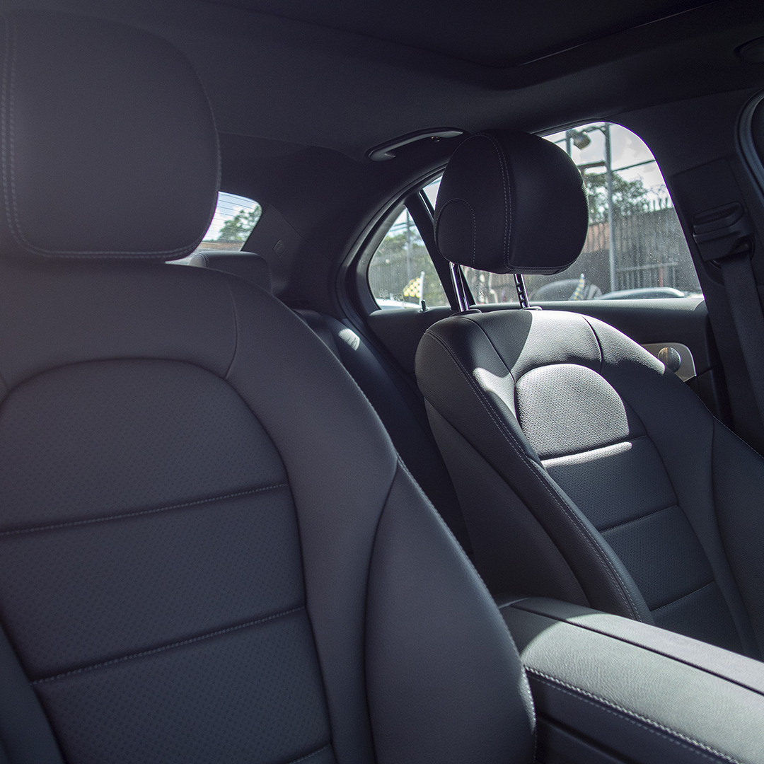 Mercedes Benz 300 2021