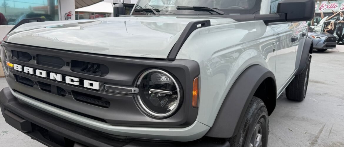 Ford Bronco 2022