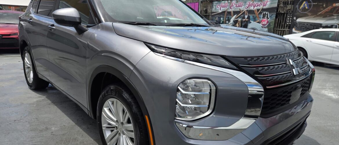 Mitsubishi Outlander 2024