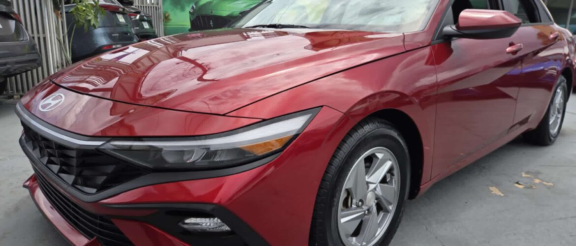 Hyundai Elantra 2024